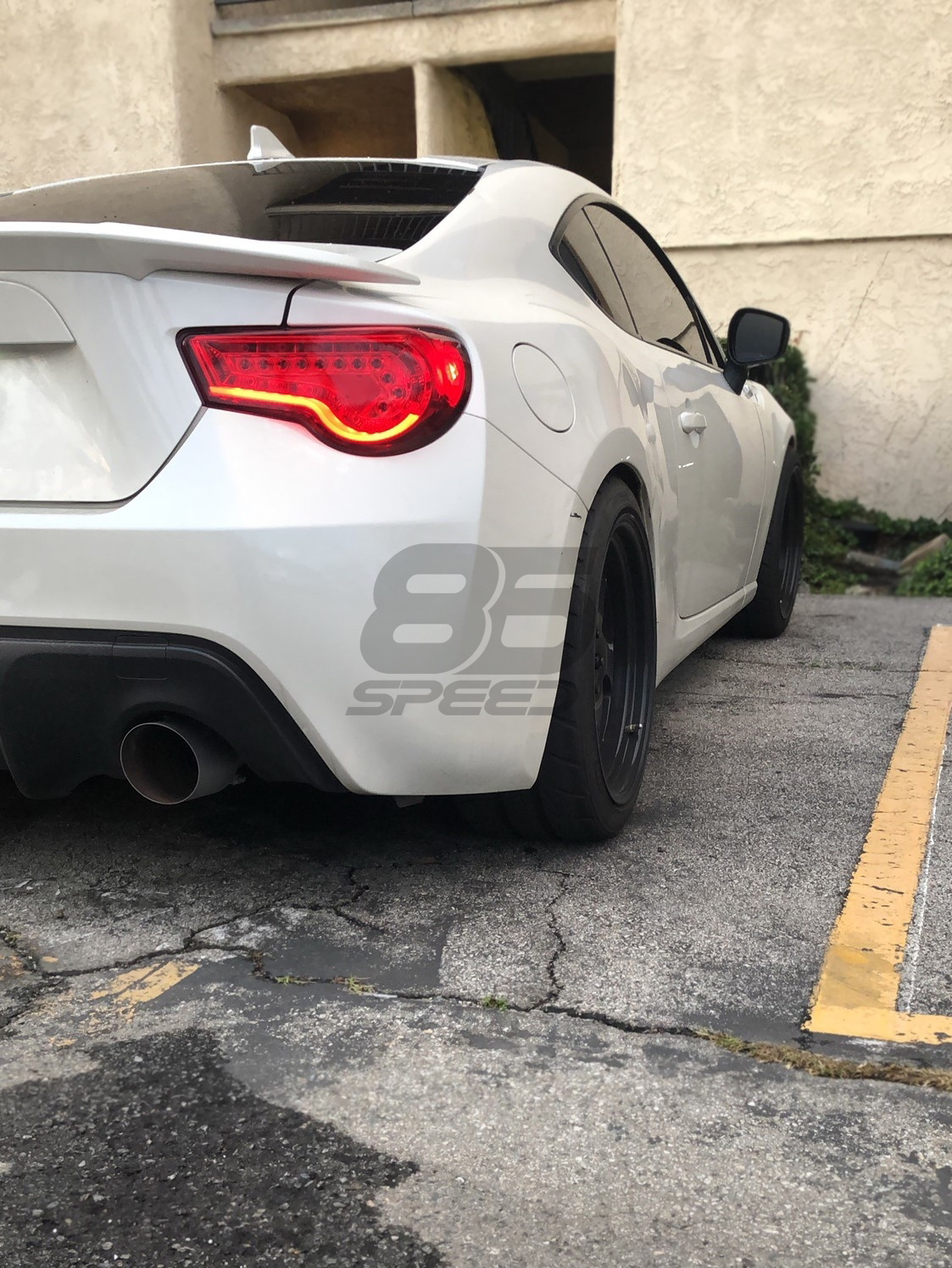 brz tail light